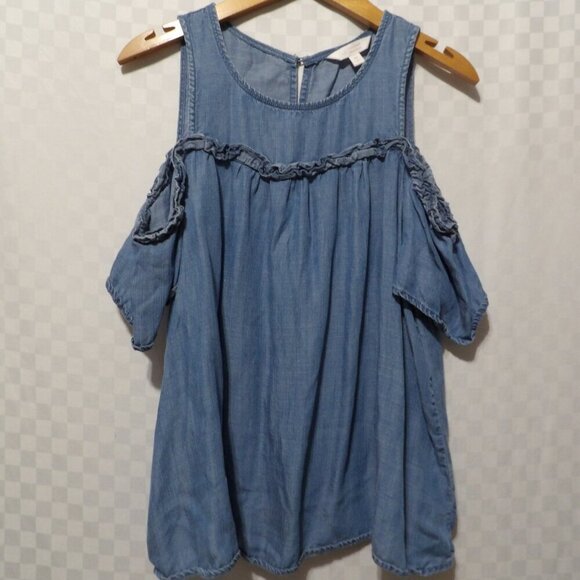 LC Lauren Conrad Tops - LAUREN CONRAD Denim Cold Shoulder Blouse | M
